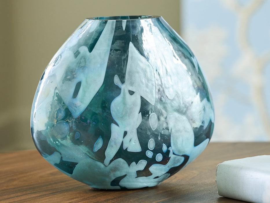 Cartshaw Vase - Imperial Furniture (Las Vegas, NV) - Multi Location