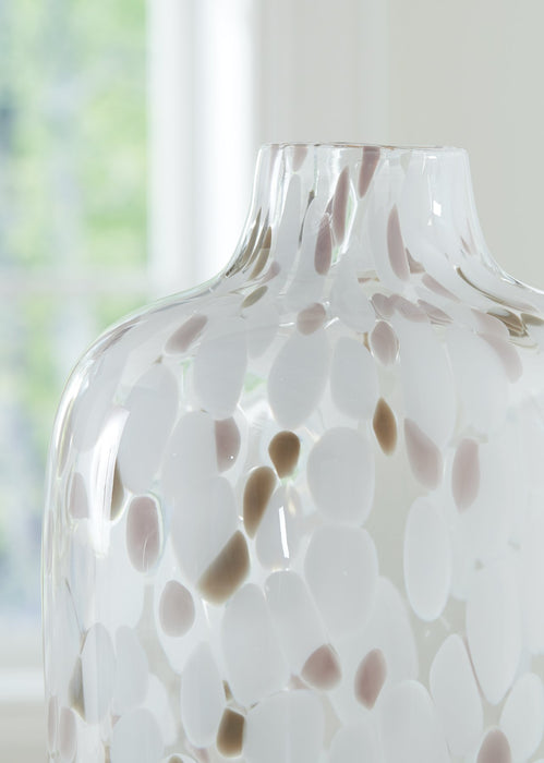 Keelton Vase - Imperial Furniture (Las Vegas, NV) - Multi Location