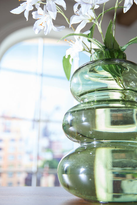 Renethorne Vase - Imperial Furniture (Las Vegas, NV) - Multi Location