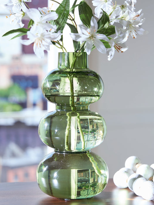 Renethorne Vase - Imperial Furniture (Las Vegas, NV) - Multi Location