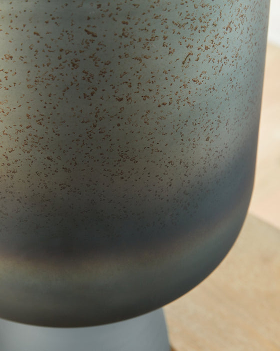 Pennmore Vase - Imperial Furniture (Las Vegas, NV) - Multi Location