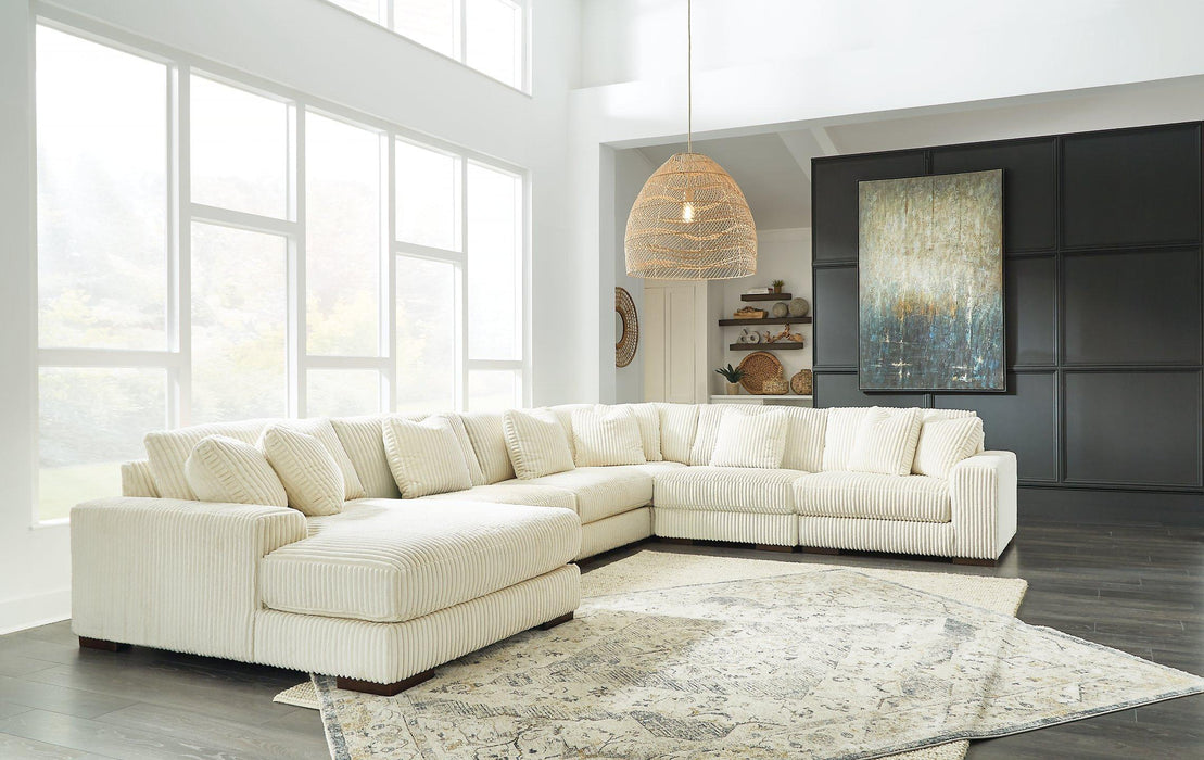 Lindyn Sectional with Chaise - Imperial Furniture (Las Vegas, NV) - Multi Location