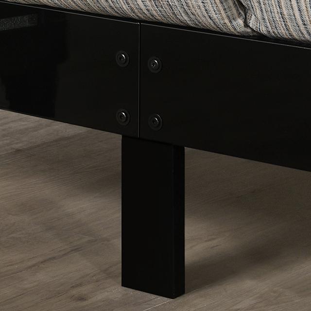 MAGDEBURG Cal.King Bed, Black & White - Imperial Furniture (Las Vegas, NV) - Multi Location